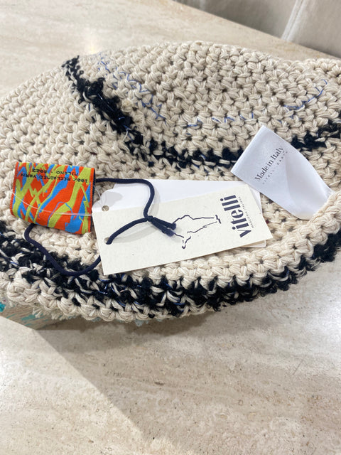 CROCHET BUCKET HAT