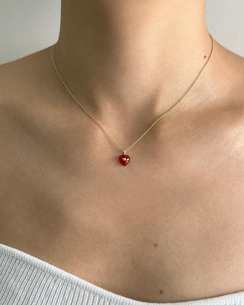 VERY VINTAGE TINY RED HEART NECKLACE