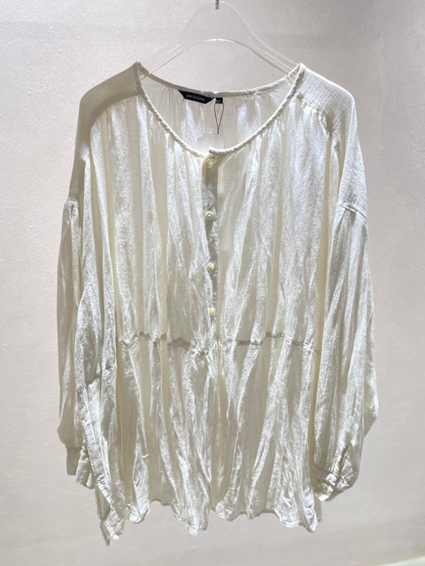 Voluminous Blouse / Ivory