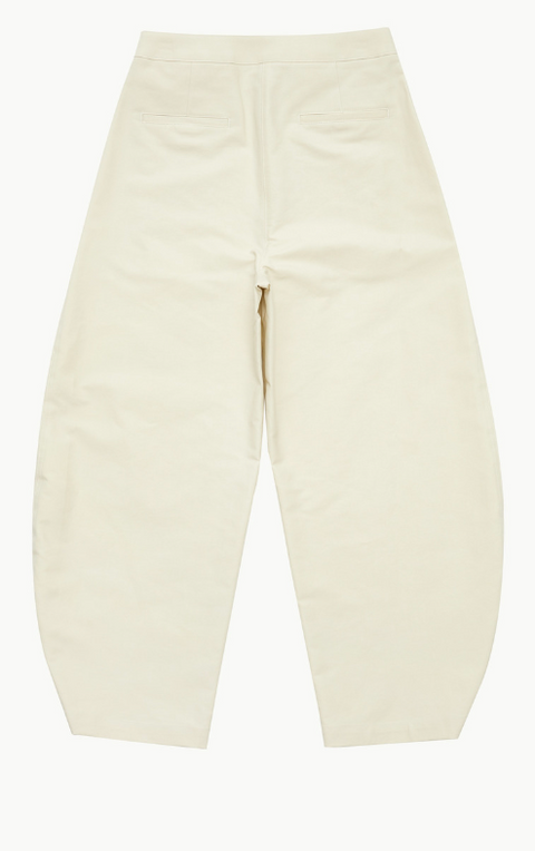 IVORY CURVED LEG PANTS