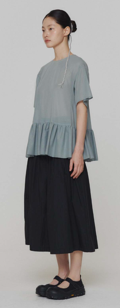SHORT SLEEVE VOLUME TOP  MINT